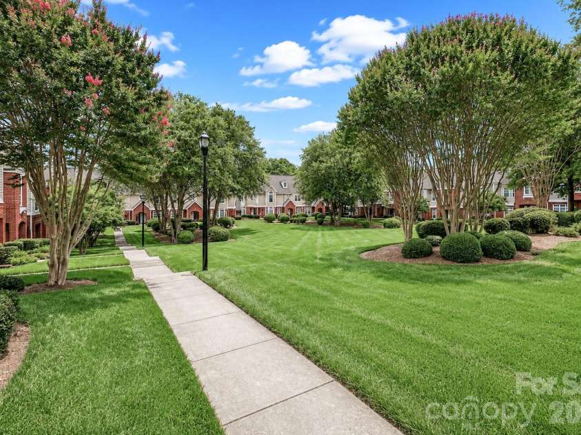 1139 Central Park Circle, Davidson, NC 28036.  MLS# CAR4392222, YatesRealty ID 43084. 