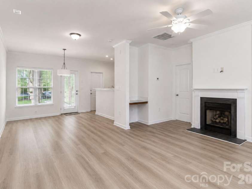 1139 Central Park Circle, Davidson, NC 28036.  MLS# CAR4392222, YatesRealty ID 43084. 