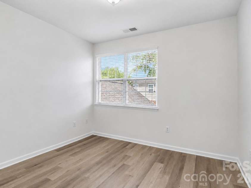 1139 Central Park Circle, Davidson, NC 28036.  MLS# CAR4392222, YatesRealty ID 43084. 