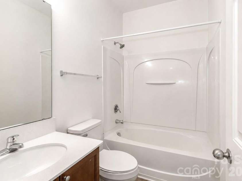 1139 Central Park Circle, Davidson, NC 28036.  MLS# CAR4392222, YatesRealty ID 43084. 