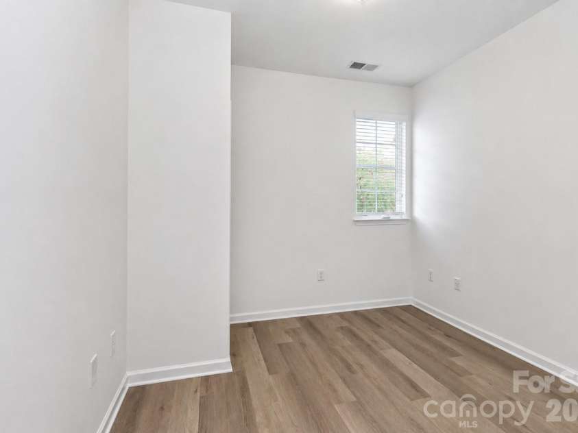 1139 Central Park Circle, Davidson, NC 28036.  MLS# CAR4392222, YatesRealty ID 43084. 