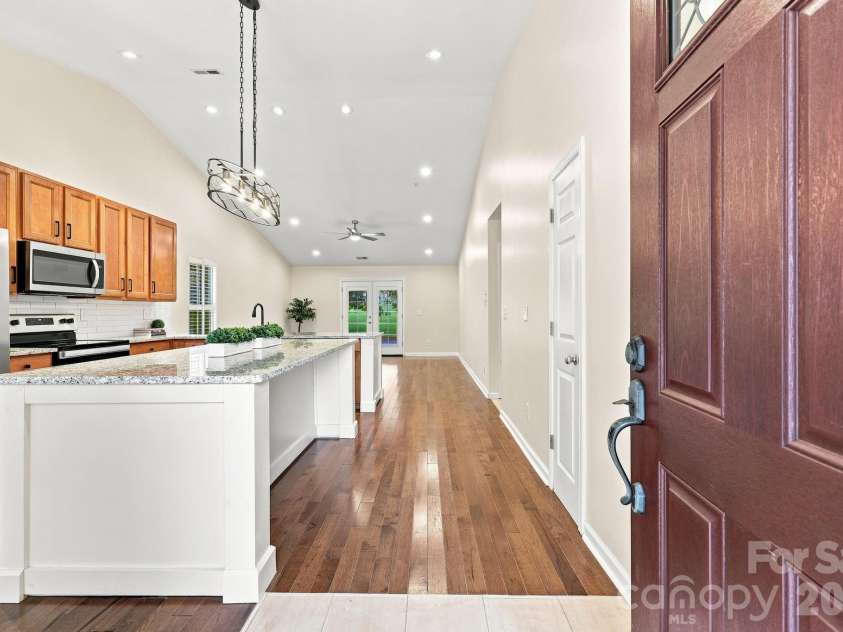 109 Washburn Range Drive, Mooresville, NC 28115.  MLS# CAR4410915, YatesRealty ID 43088. 
