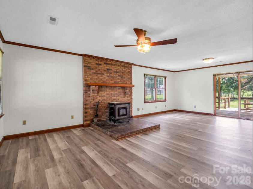 132 Valleyview Drive, Forest City, NC 28043.  MLS# CAR4407355, YatesRealty ID 43089. 