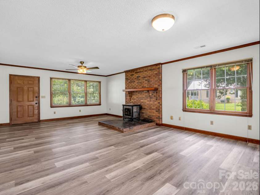 132 Valleyview Drive, Forest City, NC 28043.  MLS# CAR4407355, YatesRealty ID 43089. 