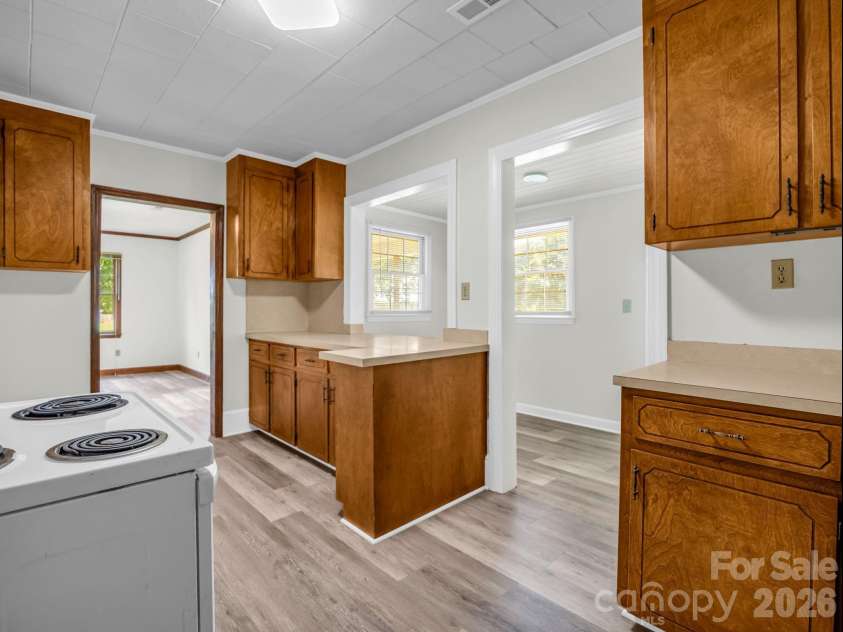 132 Valleyview Drive, Forest City, NC 28043.  MLS# CAR4407355, YatesRealty ID 43089. 