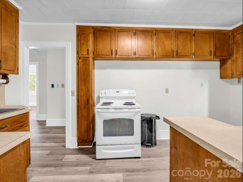 132 Valleyview Drive, Forest City, NC 28043.  MLS# CAR4407355, YatesRealty ID 43089. 