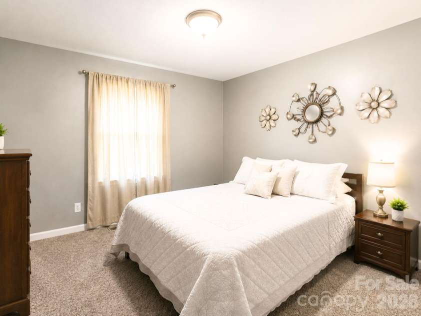 2109 Fernwood Drive, Shelby, NC 28152.  MLS# CAR4407672, YatesRealty ID 43090. Second bedroom