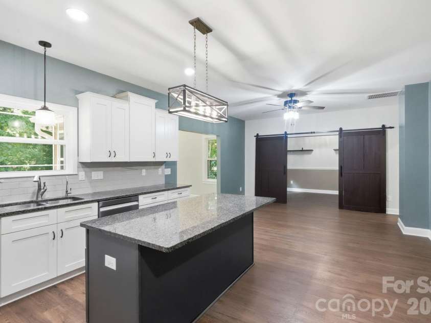 3675 Bay Drive, Sherrills Ford, NC 28673.  MLS# CAR4405778, YatesRealty ID 43092. 
