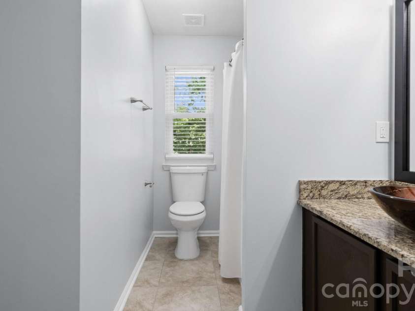7602 Wynstone Ridge, Huntersville, NC 28078.  MLS# CAR4412167, YatesRealty ID 43094. 