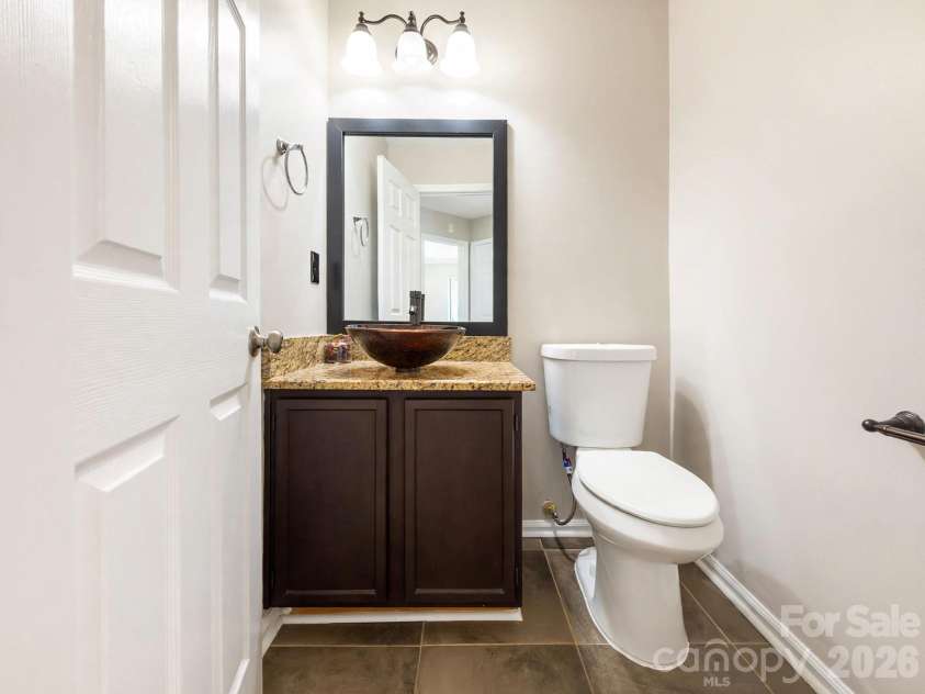 7602 Wynstone Ridge, Huntersville, NC 28078.  MLS# CAR4412167, YatesRealty ID 43094. 