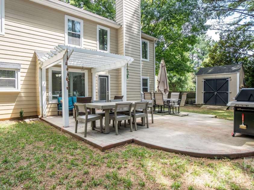 7602 Wynstone Ridge, Huntersville, NC 28078.  MLS# CAR4412167, YatesRealty ID 43094. 