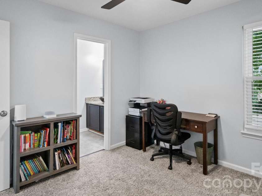7602 Wynstone Ridge, Huntersville, NC 28078.  MLS# CAR4412167, YatesRealty ID 43094. 