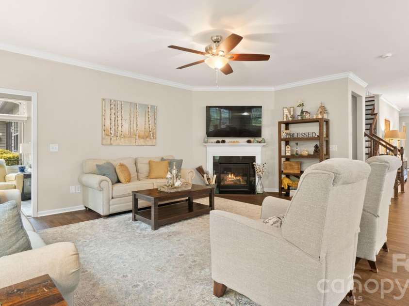 2174 Winhall Road, Fort Mill, SC 29715.  MLS# CAR4398354, YatesRealty ID 43095. 