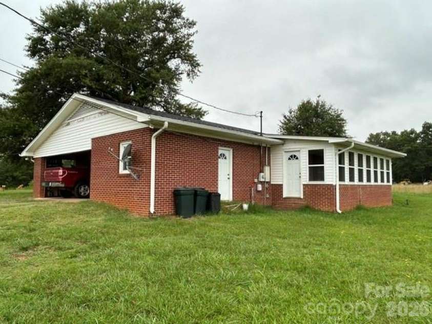 251 Wells Mill Road, Bostic, NC 28018.  MLS# CAR4406618, YatesRealty ID 43096. 