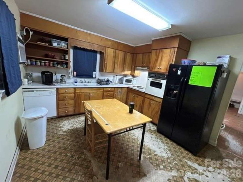 251 Wells Mill Road, Bostic, NC 28018.  MLS# CAR4406618, YatesRealty ID 43096. 