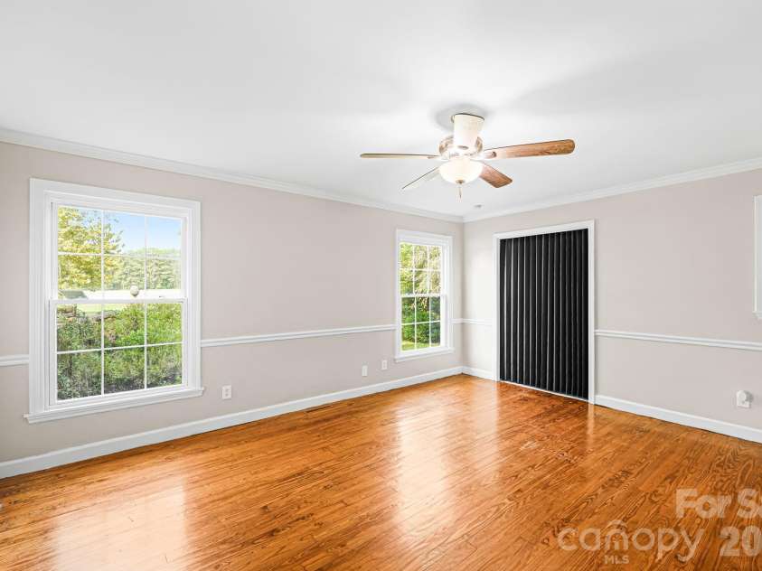2116 Lide Springs Road, Darlington, SC 29540.  MLS# CAR4409883, YatesRealty ID 43098. 