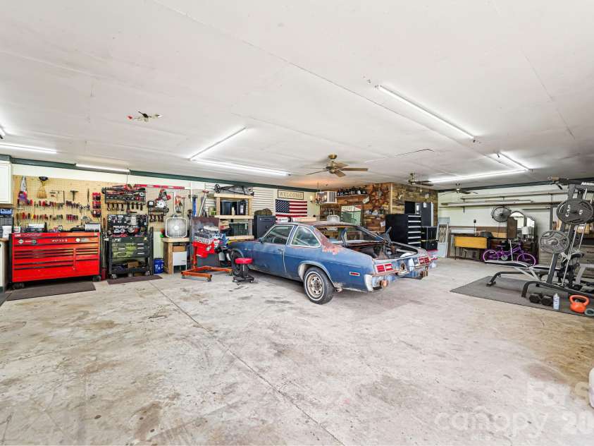 2116 Lide Springs Road, Darlington, SC 29540.  MLS# CAR4409883, YatesRealty ID 43098. 