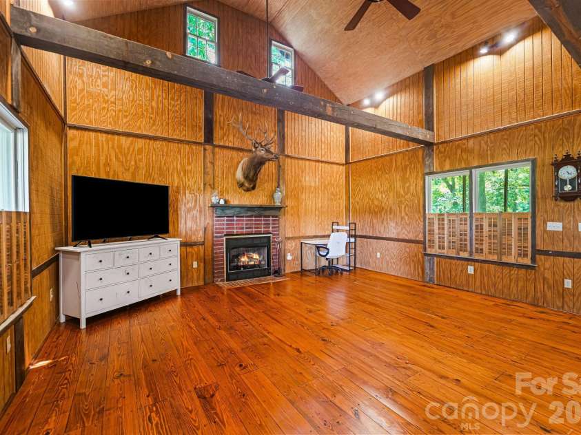 2116 Lide Springs Road, Darlington, SC 29540.  MLS# CAR4409883, YatesRealty ID 43098. 