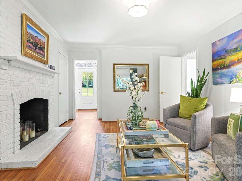 3716 Severn Avenue, Charlotte, NC 28210.  MLS# CAR4409600, YatesRealty ID 43099. 