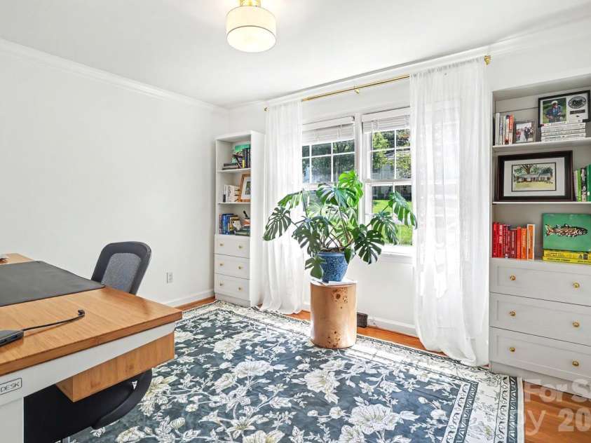 3716 Severn Avenue, Charlotte, NC 28210.  MLS# CAR4409600, YatesRealty ID 43099. 