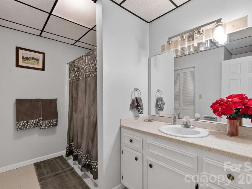1117 Cedar Creek Drive, Morganton, NC 28655.  MLS# CAR4397791, YatesRealty ID 43100. 