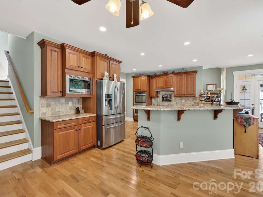 8611 Kerns Meadow Lane, Huntersville, NC 28078.  MLS# CAR4391732, YatesRealty ID 43101. 