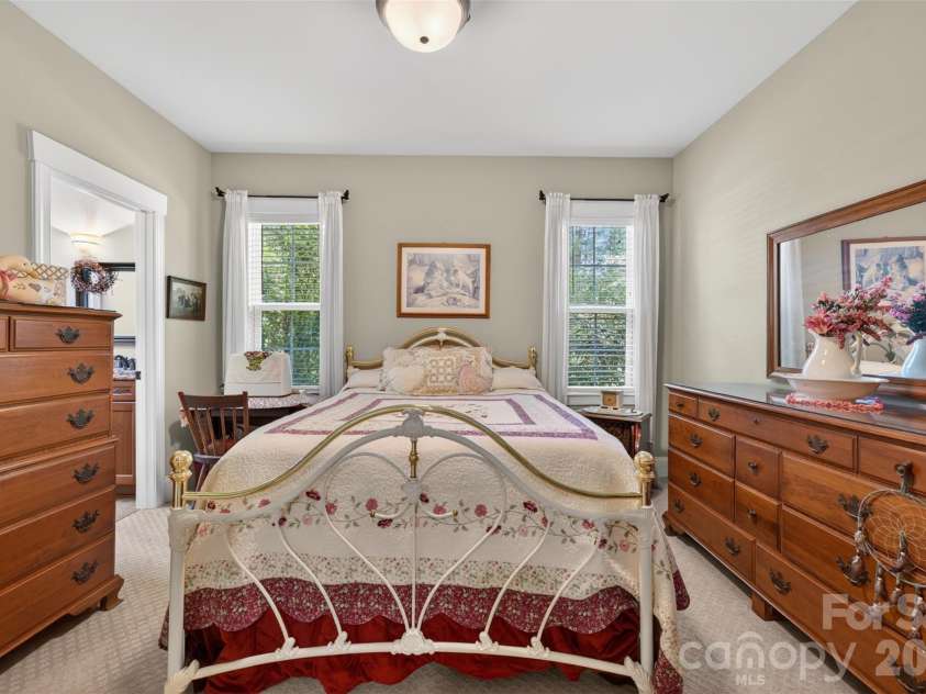 8611 Kerns Meadow Lane, Huntersville, NC 28078.  MLS# CAR4415825, YatesRealty ID 43101. 