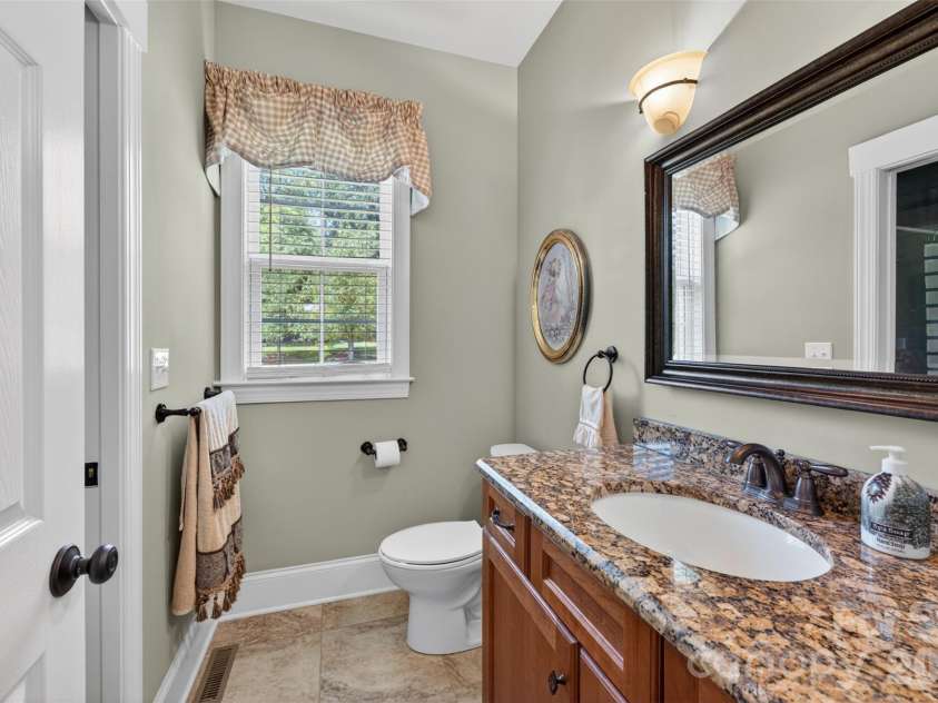 8611 Kerns Meadow Lane, Huntersville, NC 28078.  MLS# CAR4415825, YatesRealty ID 43101. 