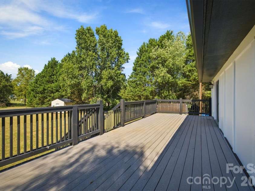 2646 Icard Rhodhiss Road, Connelly Springs, NC 28612.  MLS# CAR4422311, YatesRealty ID 43103. 