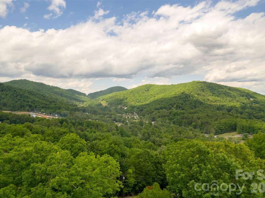 30 Gertrude Lane, Candler, NC 28715.  MLS# CAR4407471, YatesRealty ID 43105. 