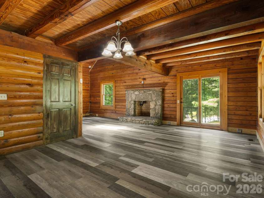 262 Gibson Branch Road, Clyde, NC 28721.  MLS# CAR4389077, YatesRealty ID 43106. 
