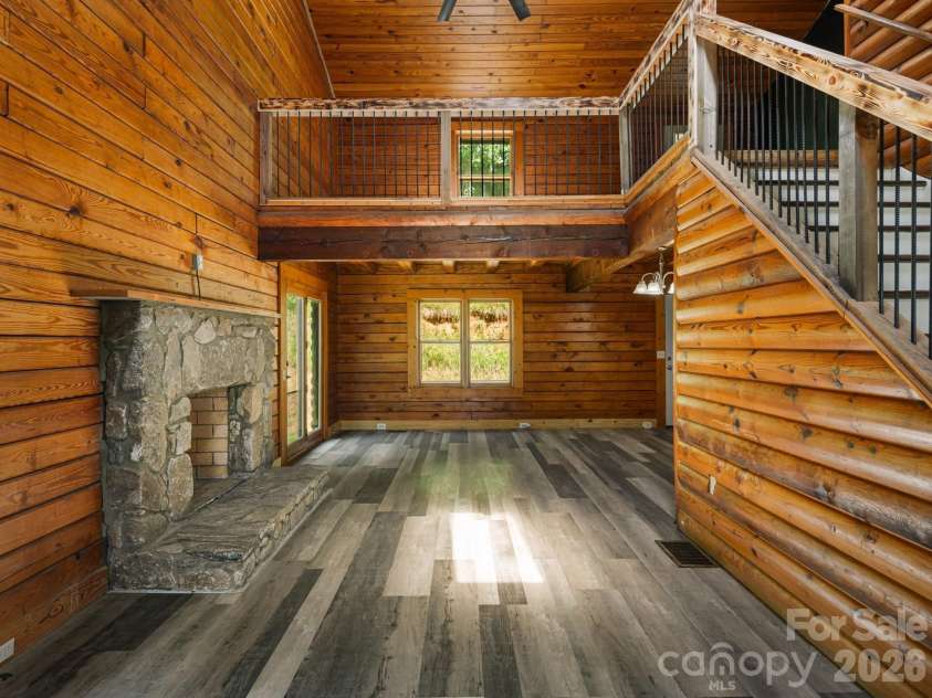 262 Gibson Branch Road, Clyde, NC 28721.  MLS# CAR4389077, YatesRealty ID 43106. 
