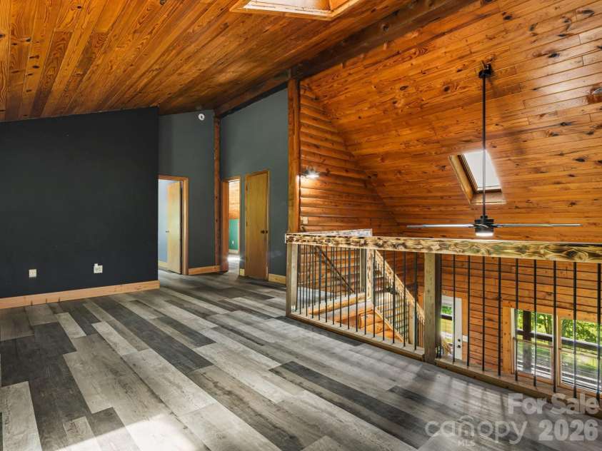 262 Gibson Branch Road, Clyde, NC 28721.  MLS# CAR4389077, YatesRealty ID 43106. 