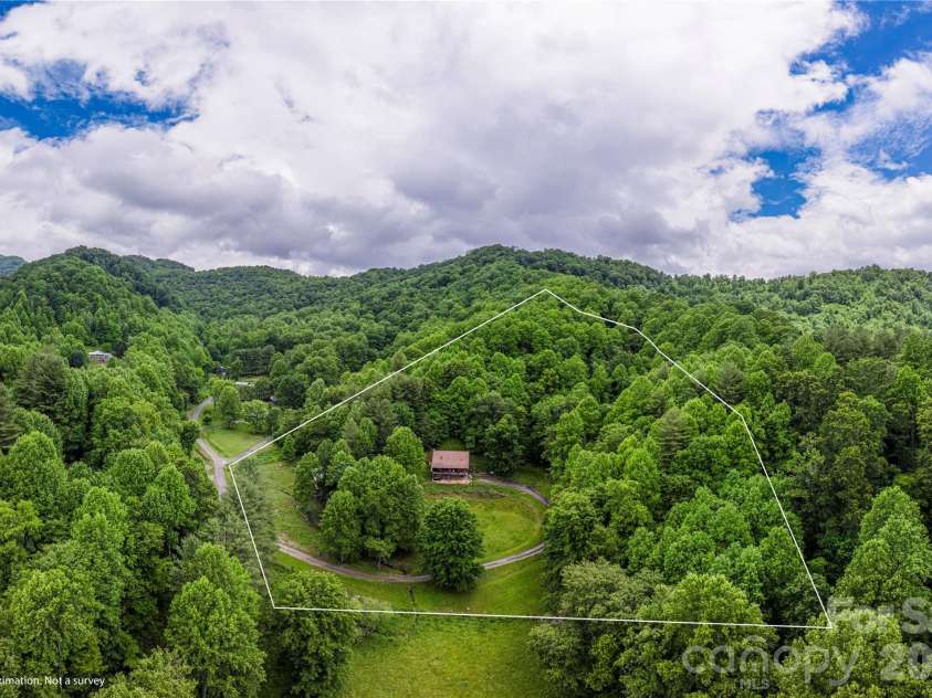 262 Gibson Branch Road, Clyde, NC 28721.  MLS# CAR4389077, YatesRealty ID 43106. 