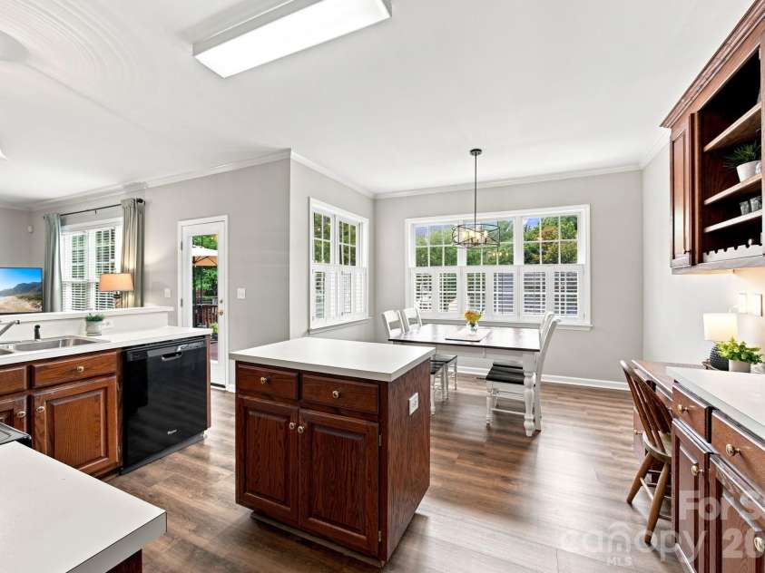 10310 Sawtimber Court, Huntersville, NC 28078.  MLS# CAR4407311, YatesRealty ID 43108. 