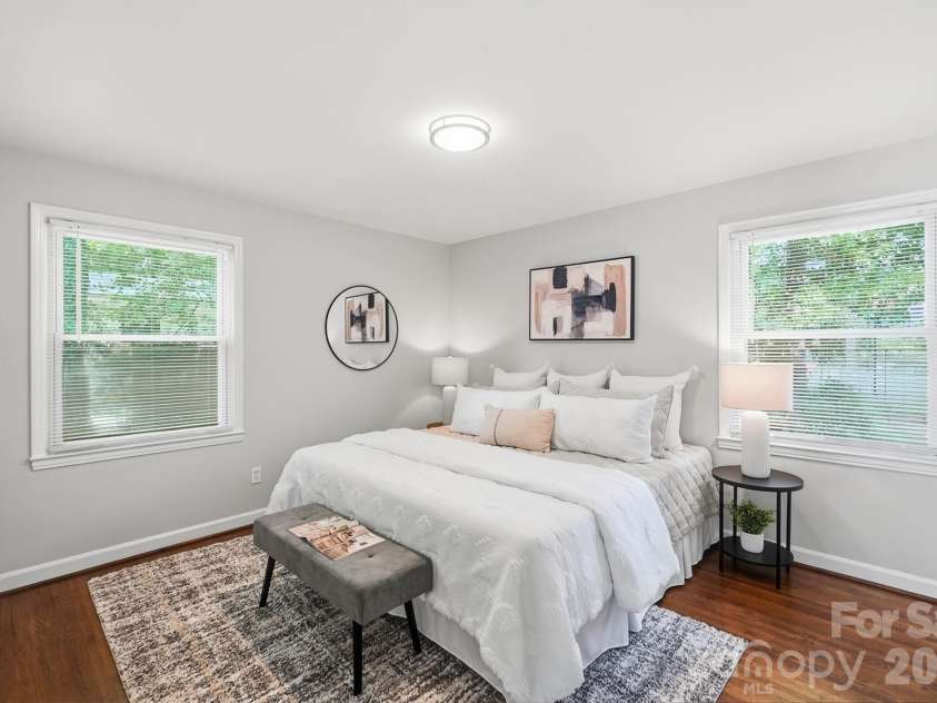 4712 Fairheath Road, Charlotte, NC 28210.  MLS# CAR4403783, YatesRealty ID 43109. 
