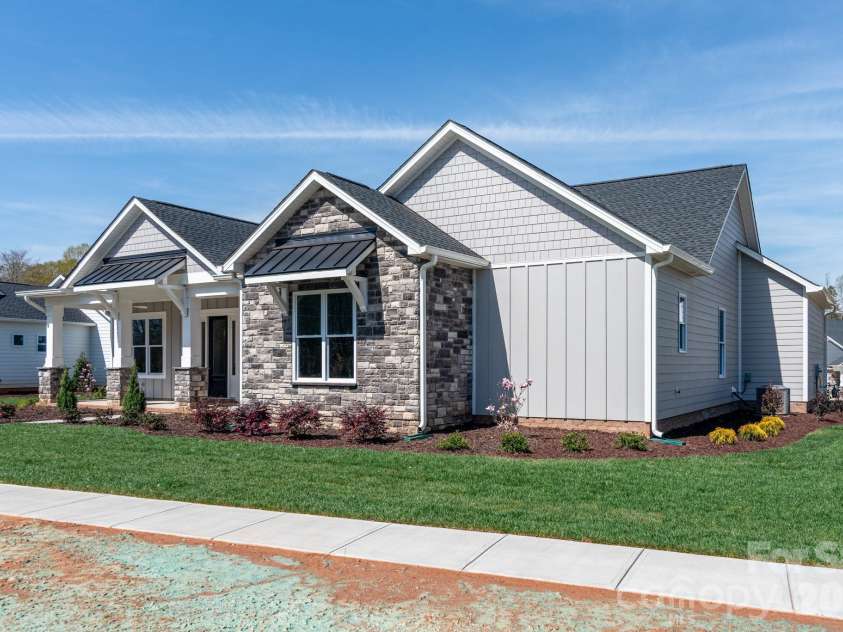 12821 Mayes Road, Huntersville, NC 28078.  MLS# CAR4297462, YatesRealty ID 4311. 