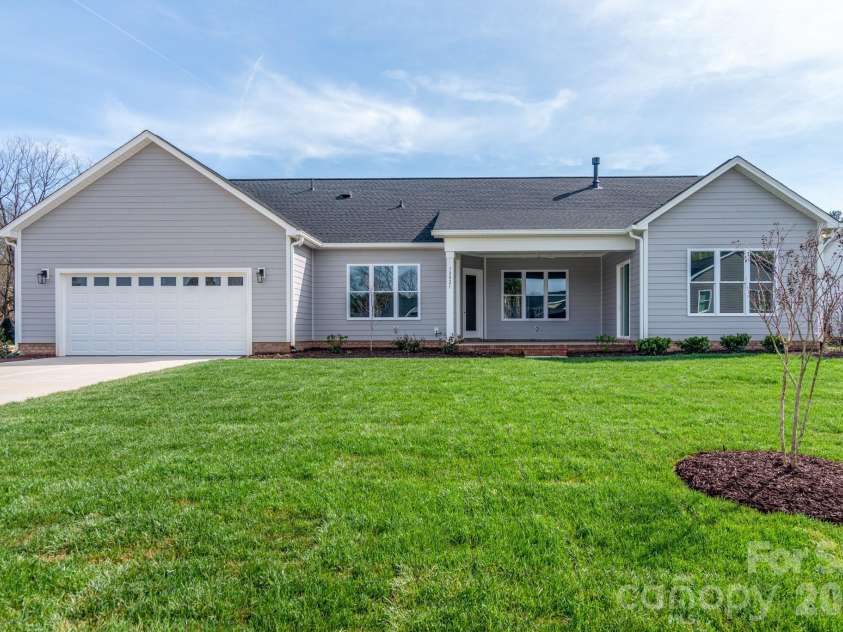 12821 Mayes Road, Huntersville, NC 28078.  MLS# CAR4297462, YatesRealty ID 4311. 