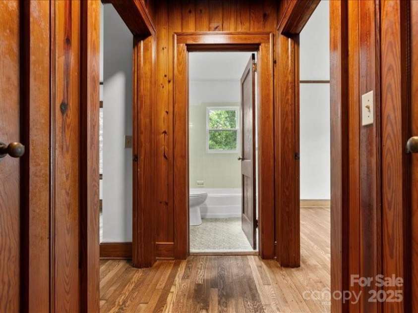 37 Lynn Avenue, Cheraw, SC 29520.  MLS# CAR4313538, YatesRealty ID 4311. 