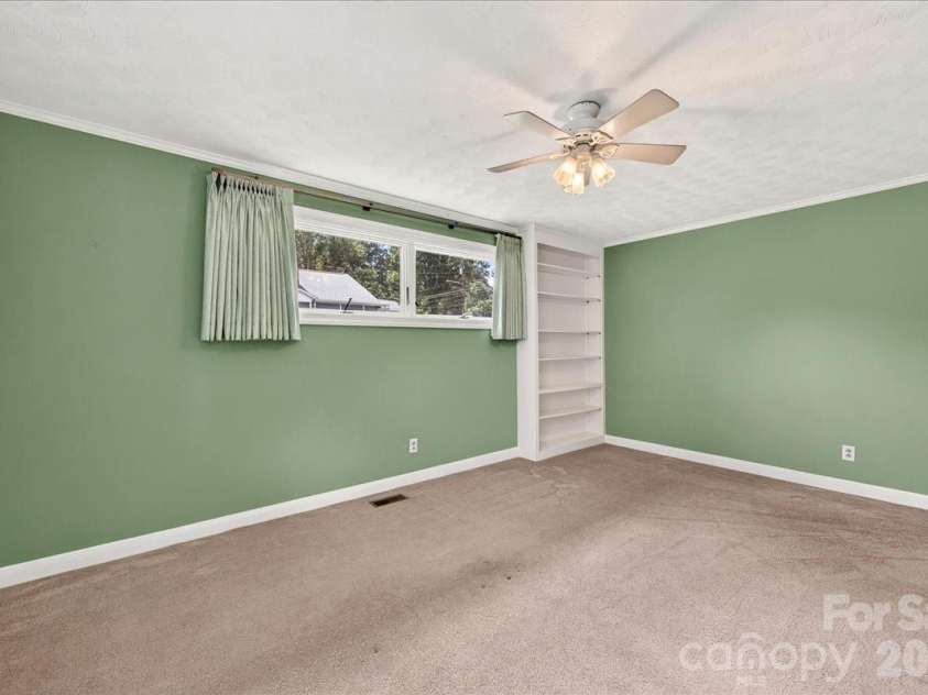 104 2nd Avenue, Catawba, NC 28609.  MLS# CAR4401974, YatesRealty ID 43110. 