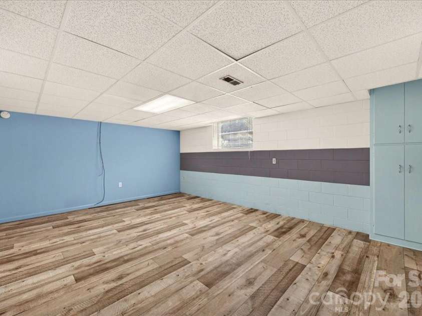 104 2nd Avenue, Catawba, NC 28609.  MLS# CAR4401974, YatesRealty ID 43110. 