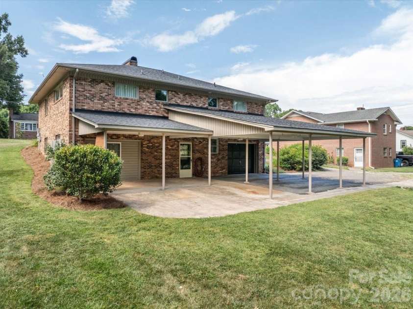 104 2nd Avenue, Catawba, NC 28609.  MLS# CAR4401974, YatesRealty ID 43110. 