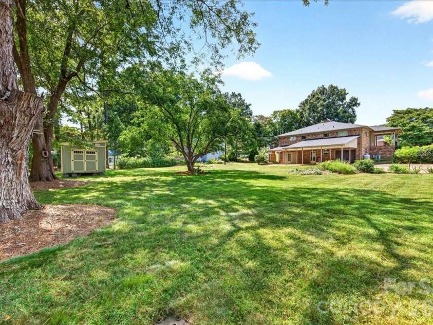 104 2nd Avenue, Catawba, NC 28609.  MLS# CAR4401974, YatesRealty ID 43110. 