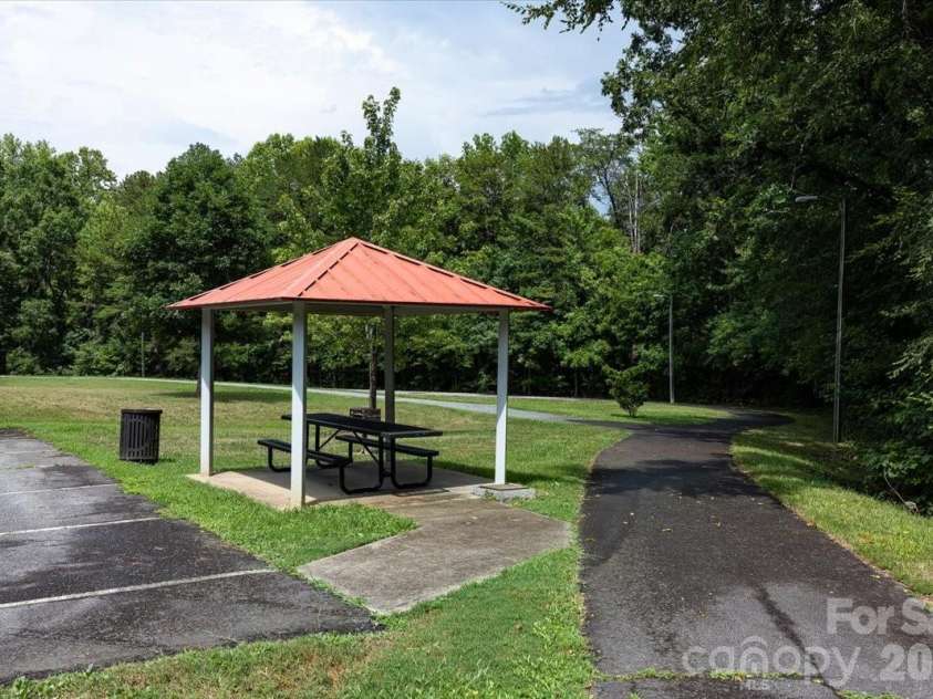 104 2nd Avenue, Catawba, NC 28609.  MLS# CAR4401974, YatesRealty ID 43110. 