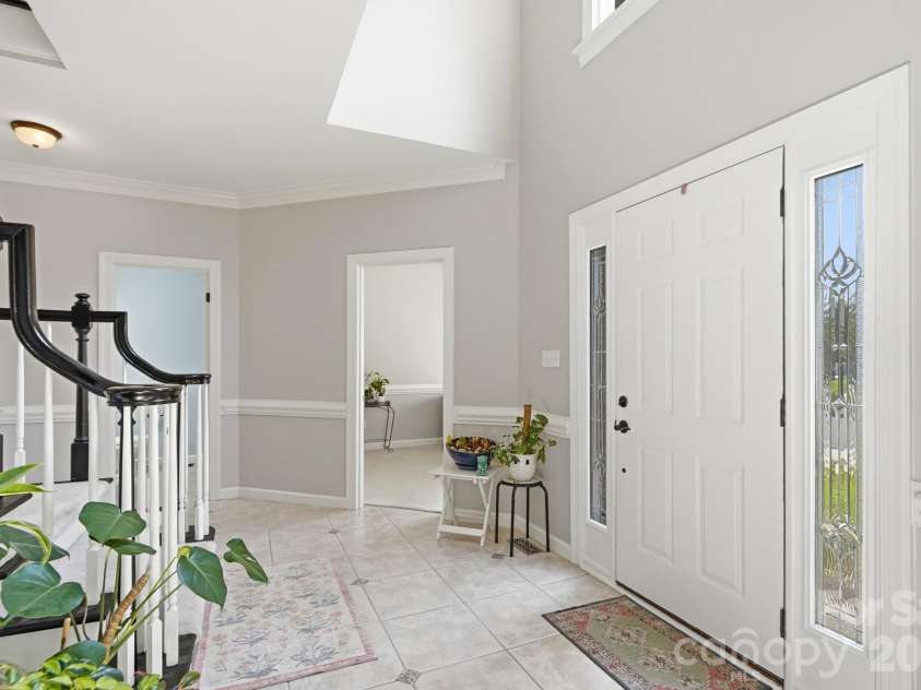 6912 Royce Court, Charlotte, NC 28277.  MLS# CAR4408091, YatesRealty ID 43111. 