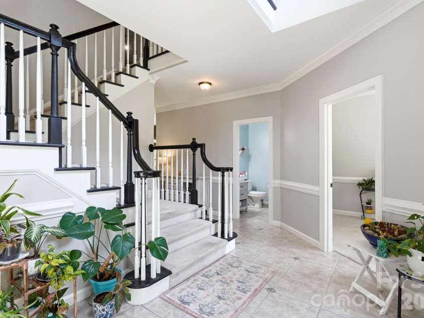 6912 Royce Court, Charlotte, NC 28277.  MLS# CAR4408091, YatesRealty ID 43111. 