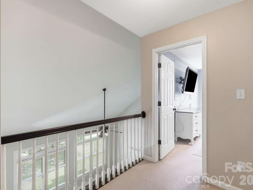 6912 Royce Court, Charlotte, NC 28277.  MLS# CAR4408091, YatesRealty ID 43111. 