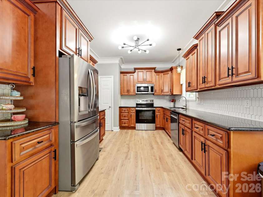 1401 Wall Street, Waxhaw, NC 28173.  MLS# CAR4406440, YatesRealty ID 43115. 