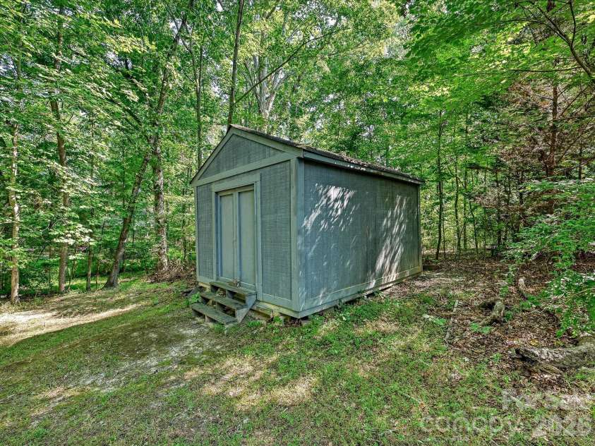 1401 Wall Street, Waxhaw, NC 28173.  MLS# CAR4406440, YatesRealty ID 43115. 