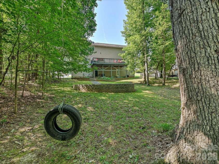 1401 Wall Street, Waxhaw, NC 28173.  MLS# CAR4406440, YatesRealty ID 43115. 